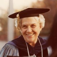 玛莎·彼得森是伯洛伊特大学的第七任校长.